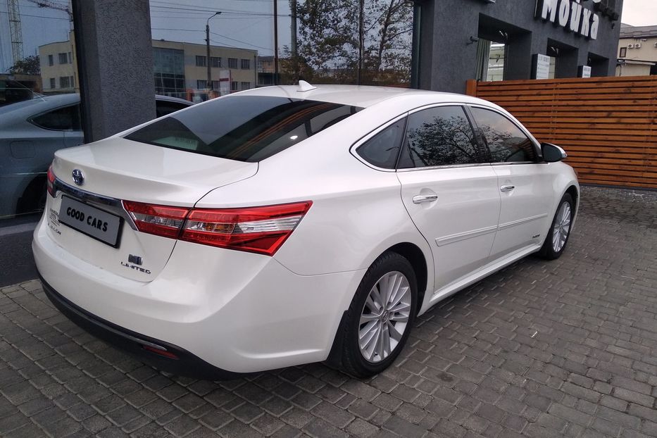 Продам Toyota Avalon Hybrid 2013 года в Одессе