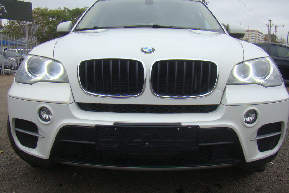 Продам BMW X5 2013 года в Одессе