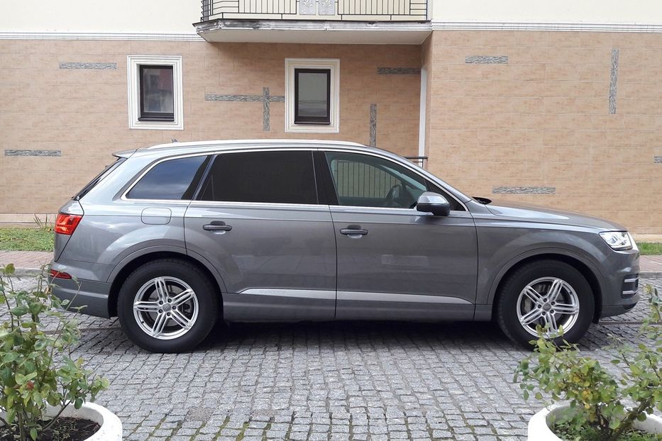 Продам Audi Q7 3.0 TDI 2015 года в Киеве