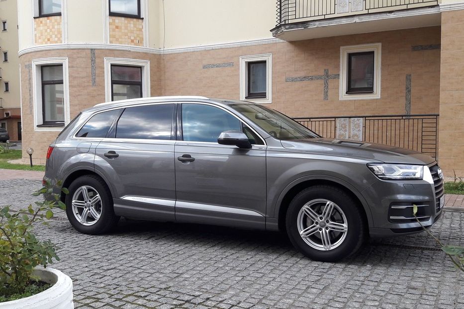 Продам Audi Q7 3.0 TDI 2015 года в Киеве