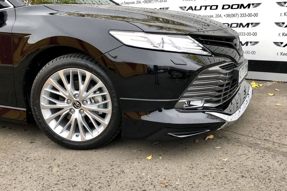 Продам Toyota Camry PREMIUM MODELLISTA 2018 года в Киеве