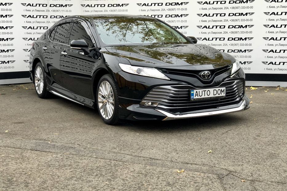 Продам Toyota Camry PREMIUM MODELLISTA 2018 года в Киеве
