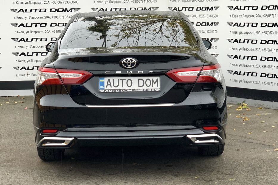 Продам Toyota Camry PREMIUM MODELLISTA 2018 года в Киеве