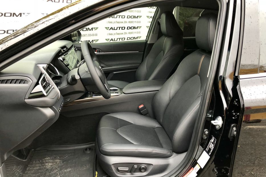Продам Toyota Camry PREMIUM MODELLISTA 2018 года в Киеве