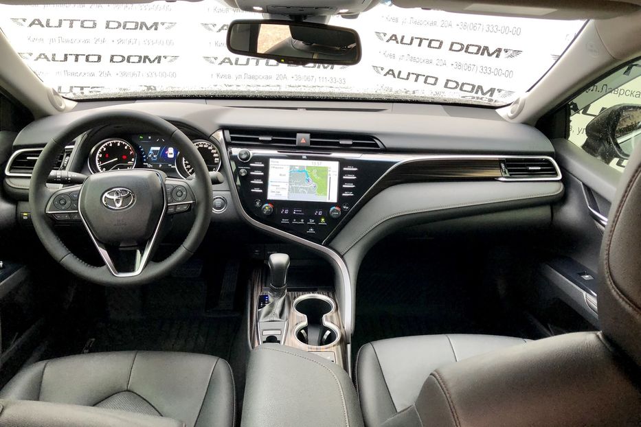 Продам Toyota Camry PREMIUM MODELLISTA 2018 года в Киеве