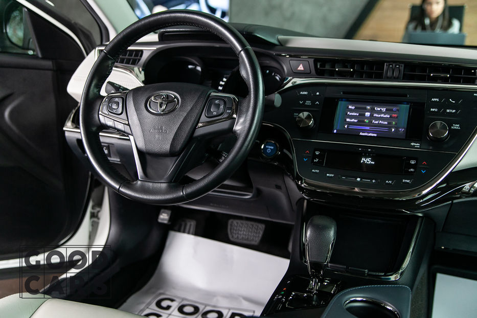 Продам Toyota Avalon Hybrid 2014 года в Одессе