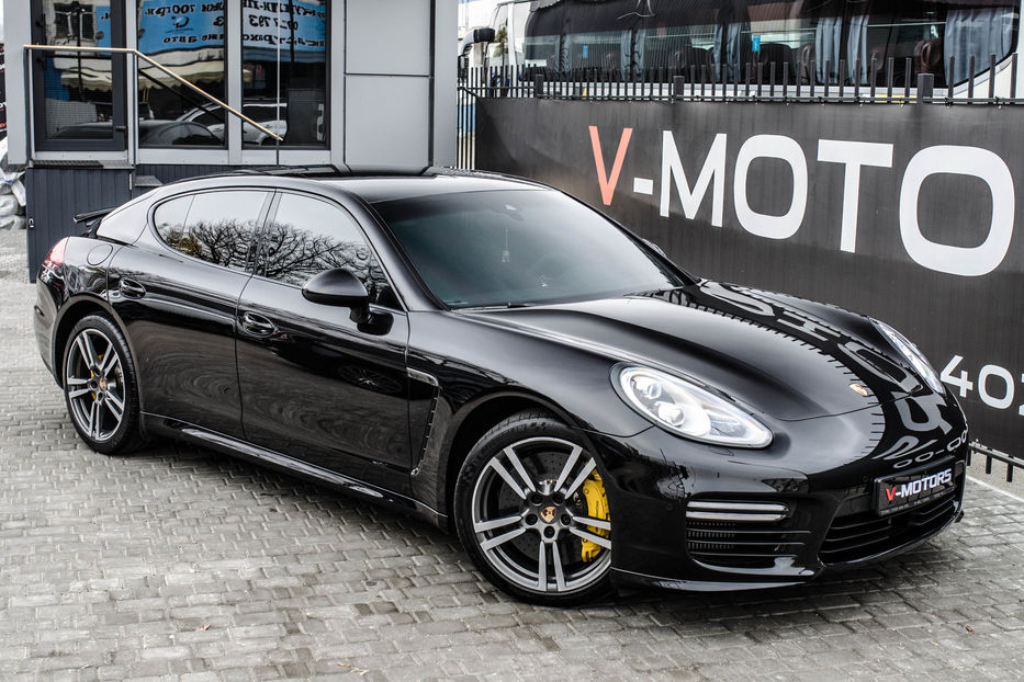Продам Porsche Panamera Turbo 2014 года в Киеве