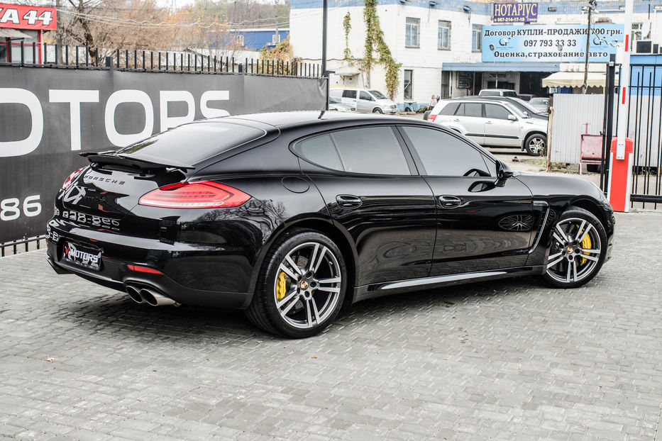 Продам Porsche Panamera Turbo 2014 года в Киеве