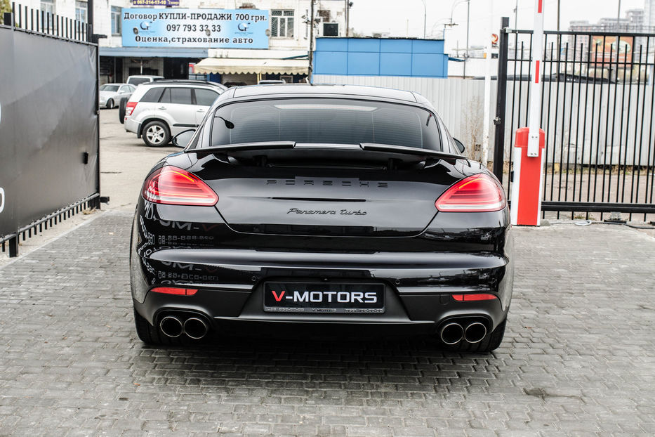 Продам Porsche Panamera Turbo 2014 года в Киеве