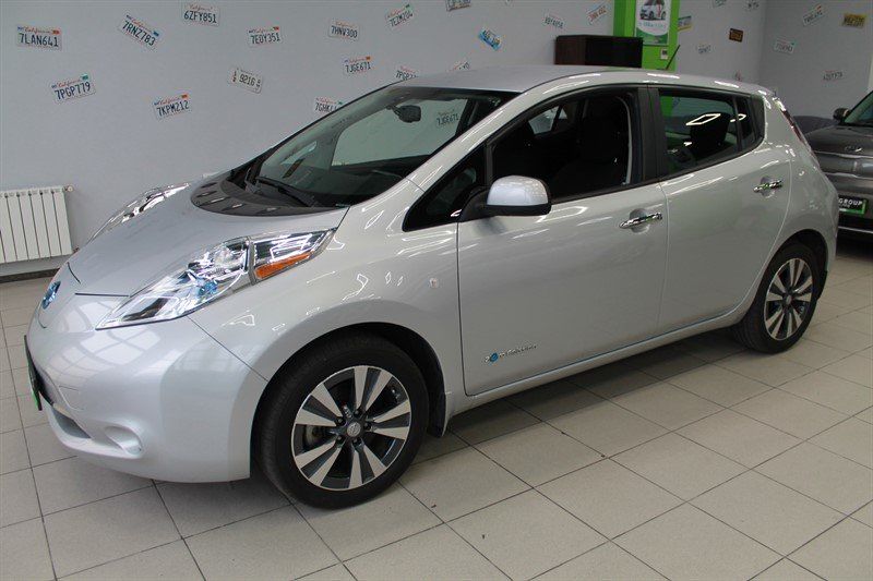 Продам Nissan Leaf SV+, 24kWt 2015 года в Киеве