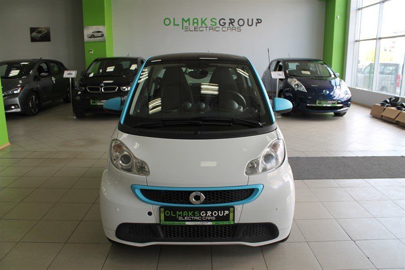 Продам Smart Fortwo ED, 17.6 kWt 2013 года в Киеве