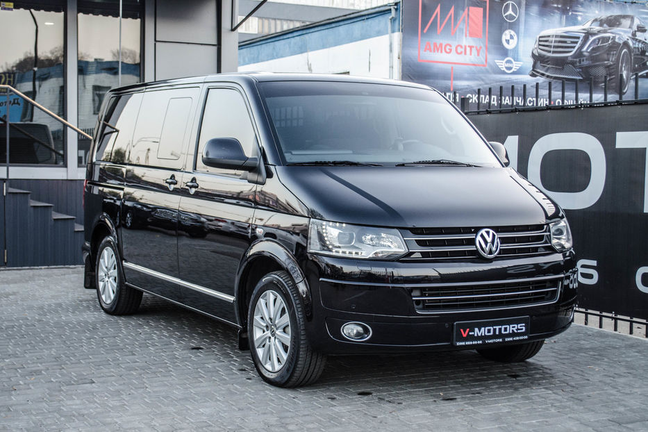 Продам Volkswagen Multivan HIGELINE II 2013 года в Киеве