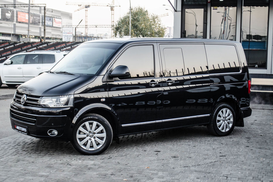 Продам Volkswagen Multivan HIGELINE II 2013 года в Киеве