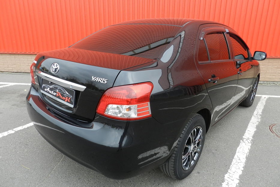 Продам Toyota Yaris 2009 года в Одессе