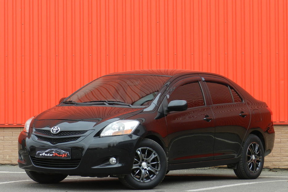 Продам Toyota Yaris 2009 года в Одессе