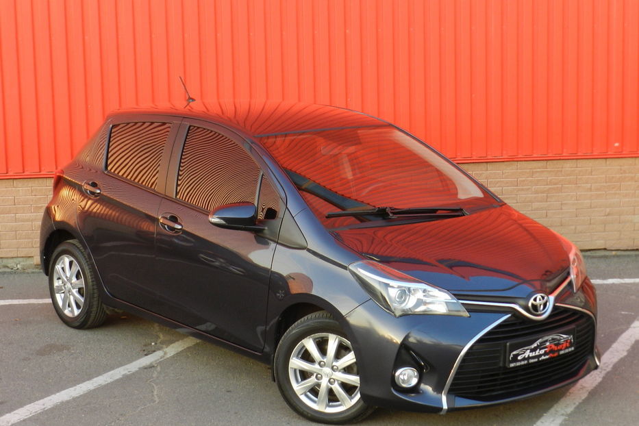 Продам Toyota Yaris Active 2015 года в Одессе