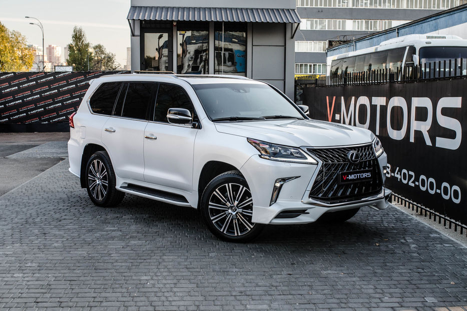 Продам Lexus LX 570 F-SPORT 2018 года в Киеве