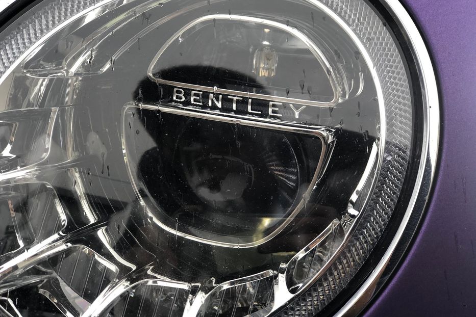 Продам Bentley Bentayga W12 6.0 Mulliner 2017 года в Киеве