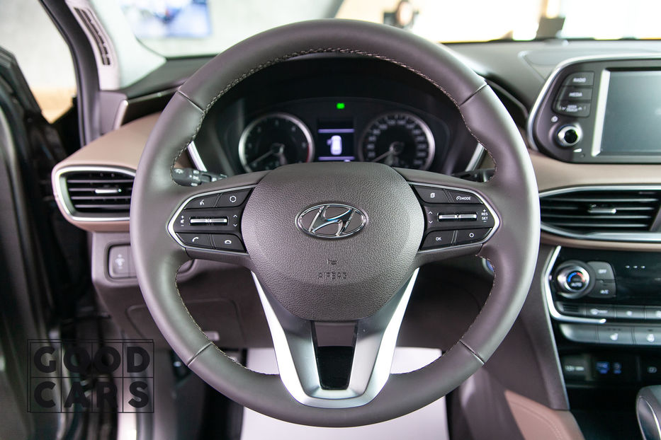 Продам Hyundai Santa FE 2018 года в Одессе
