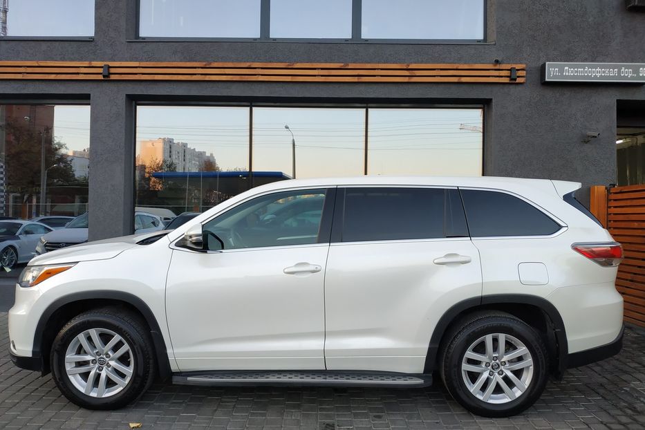 Продам Toyota Highlander 2016 года в Одессе