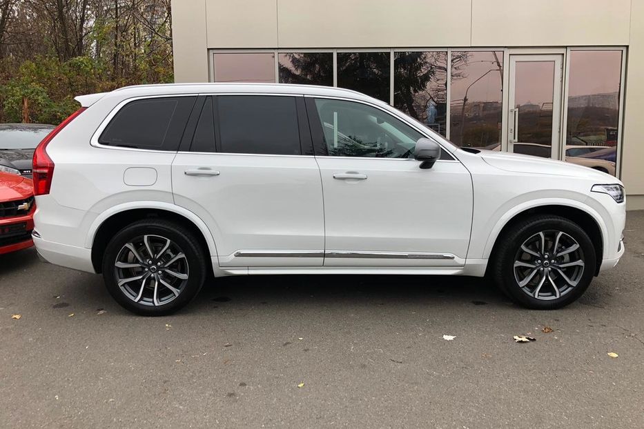 Продам Volvo XC90 2015 года в Киеве