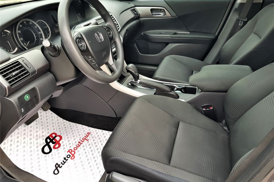 Продам Honda Accord LX 2014 года в Одессе