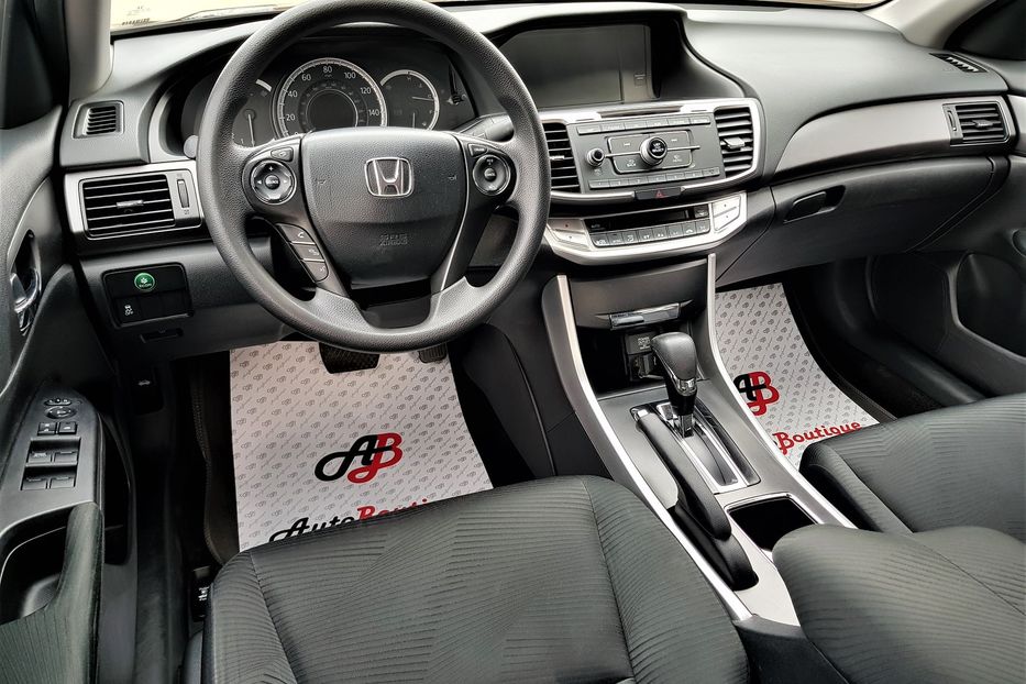 Продам Honda Accord LX 2014 года в Одессе