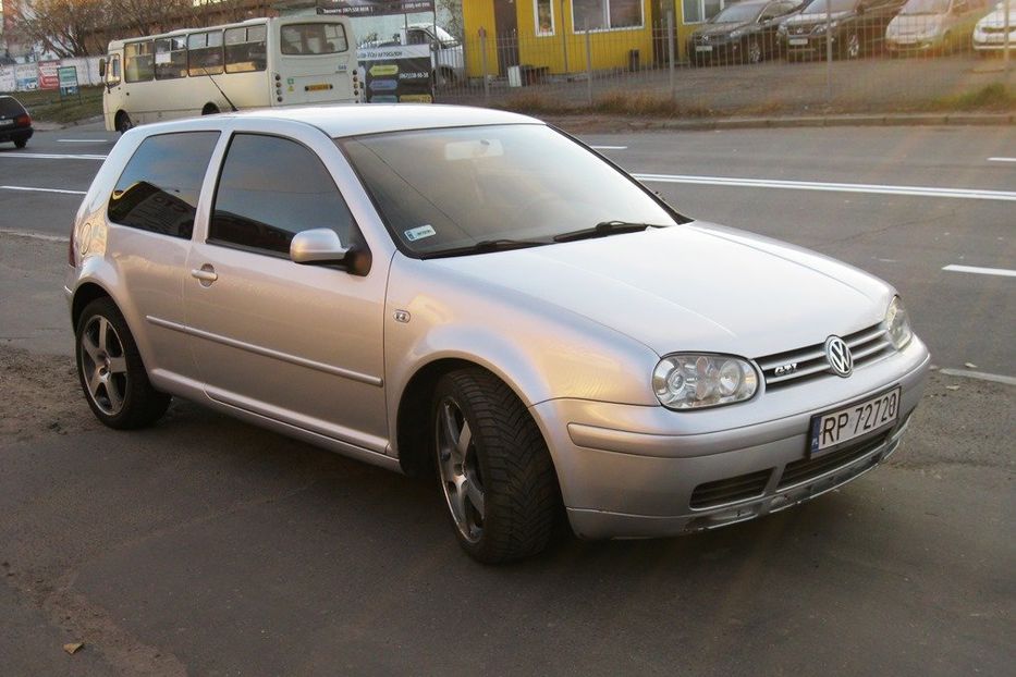 Продам Volkswagen Golf GTI TDI 2001 года в Киеве