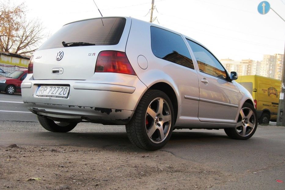 Продам Volkswagen Golf GTI TDI 2001 года в Киеве