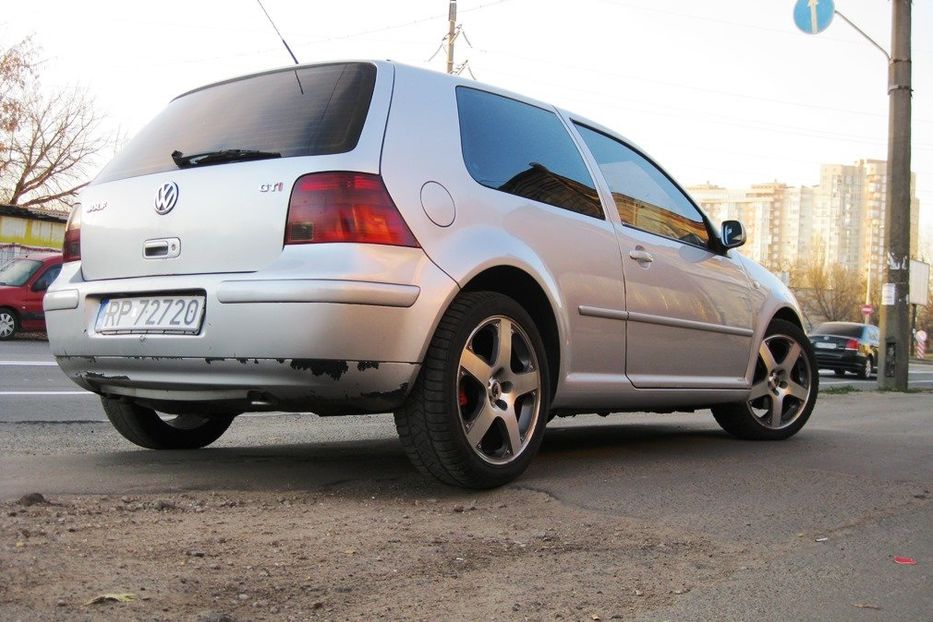 Продам Volkswagen Golf GTI TDI 2001 года в Киеве