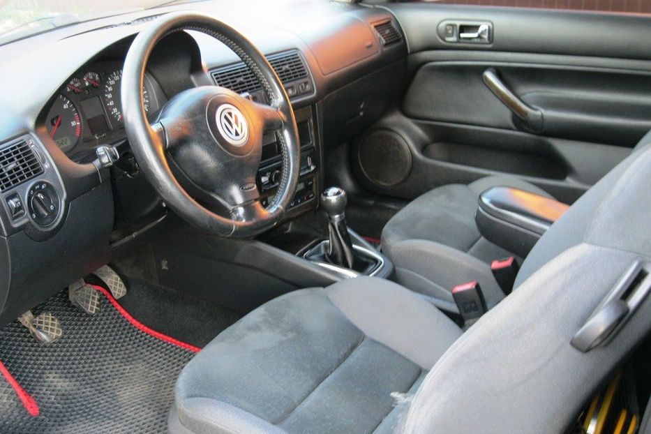 Продам Volkswagen Golf GTI TDI 2001 года в Киеве