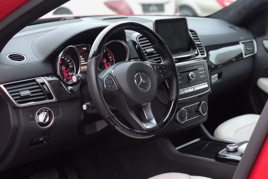 Продам Mercedes-Benz GLE-Class 400 AMG 2016 года в Киеве