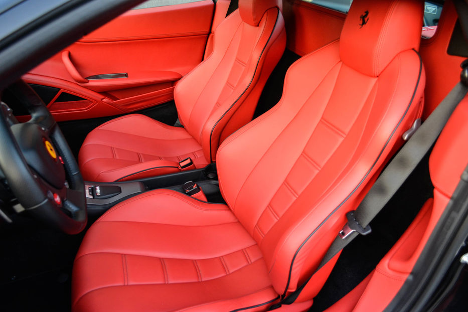Продам Ferrari 458 Italia 2014 года в Киеве