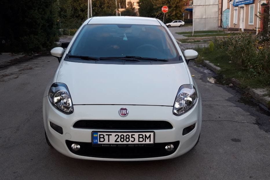 Продам Fiat Grande Punto Автомат 2013 года в Херсоне