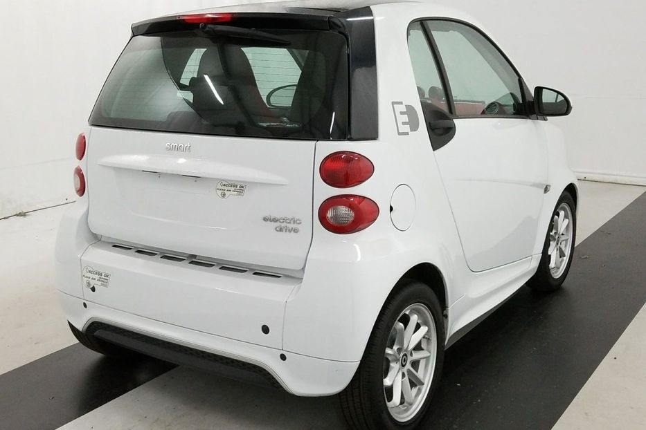 Продам Smart Fortwo  ED, 17.6 kWt 2015 года в Киеве