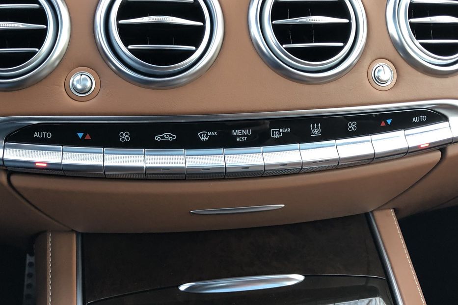 Продам Mercedes-Benz S-Class 63 AMG  2015 года в Киеве
