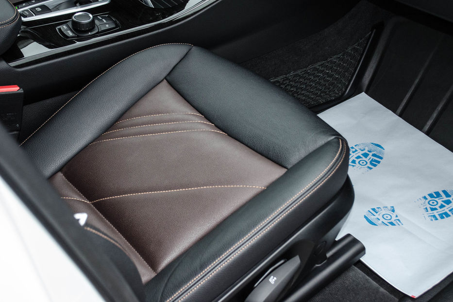 Продам BMW X3 2.0i Xdrive 2016 года в Киеве