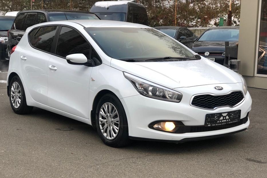 Продам Kia Ceed 2013 года в Киеве