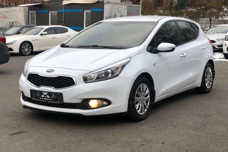 Продам Kia Ceed 2013 года в Киеве