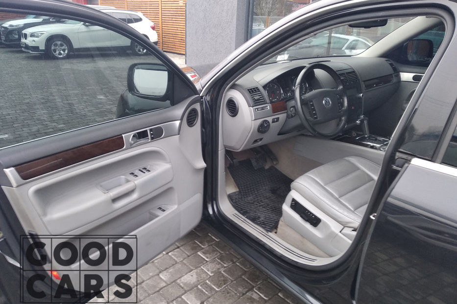 Продам Volkswagen Touareg 2006 года в Одессе