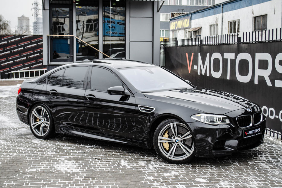 Продам BMW M5 Competition 2015 года в Киеве