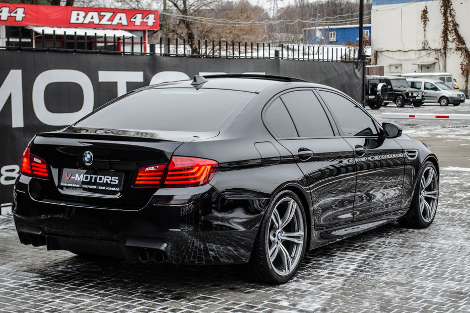 Продам BMW M5 Competition 2015 года в Киеве