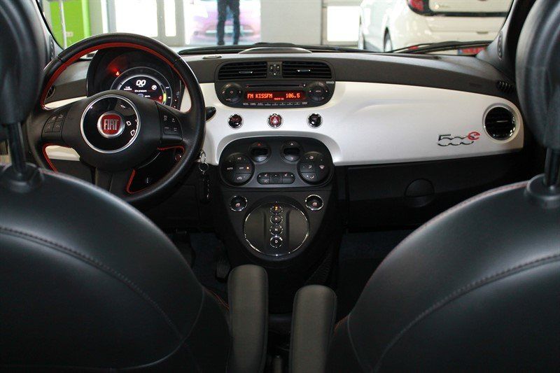 Продам Fiat 500 e SPORT, 24 kWt 2015 года в Киеве