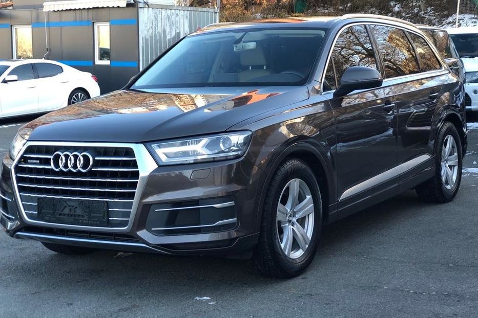 Продам Audi Q7 3.0 TDI 2016 года в Киеве