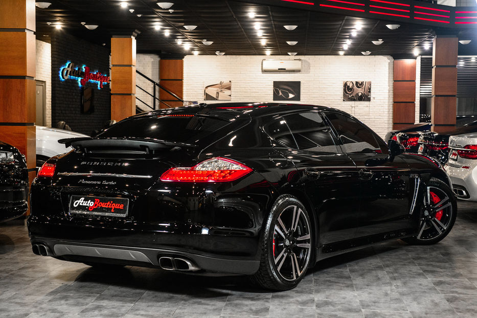 Продам Porsche Panamera Turbo 2010 года в Одессе