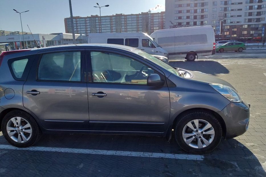 Продам Nissan Note 2012 года в Львове