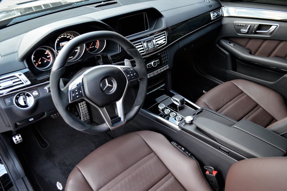 Продам Mercedes-Benz E-Class 63 AMG S GAD 1000 HP 2015 года в Киеве