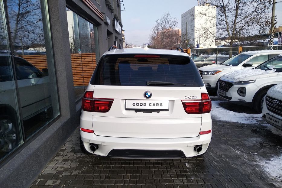 Продам BMW X5 2012 года в Одессе