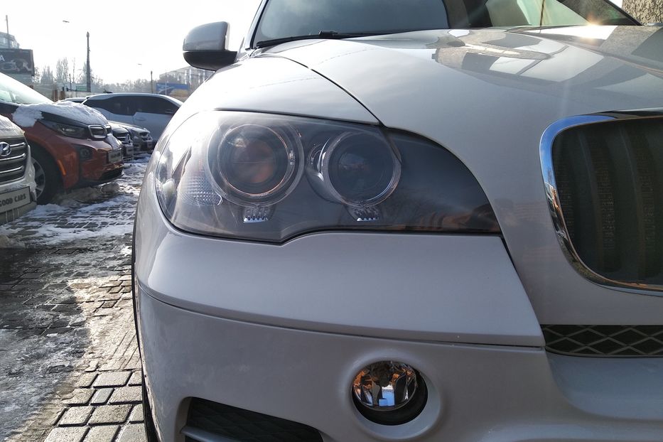 Продам BMW X5 2012 года в Одессе