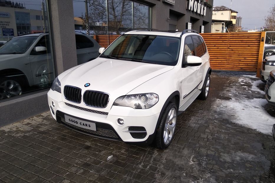 Продам BMW X5 2012 года в Одессе